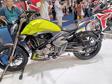 摩托車 摩托車